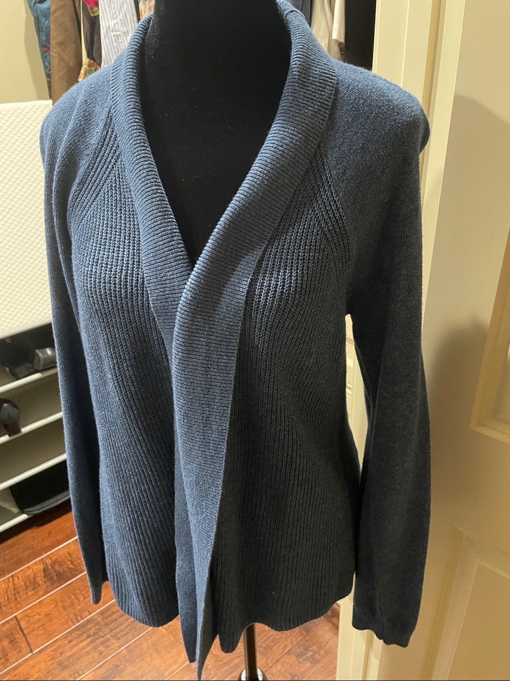 Lou & Grey Crewneck Knit open front Sweater in Deep Blue